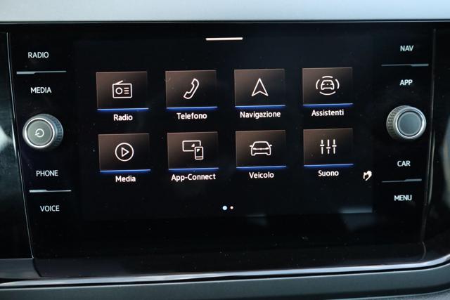 VOLKSWAGEN Taigo usata, con Fari LED