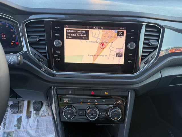 VOLKSWAGEN T-Roc usata, con Sensori di parcheggio posteriori