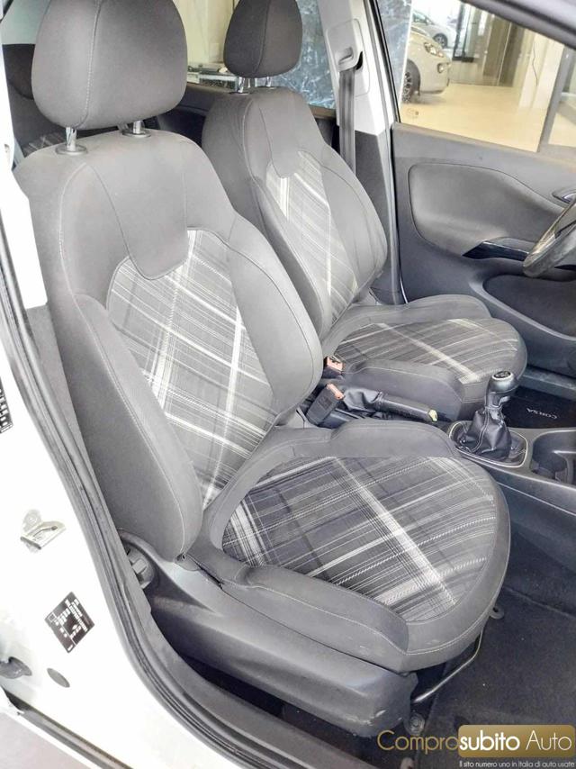 OPEL Corsa usata, con Bluetooth