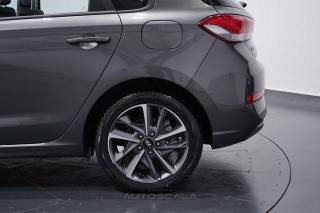 HYUNDAI i30 usata 34