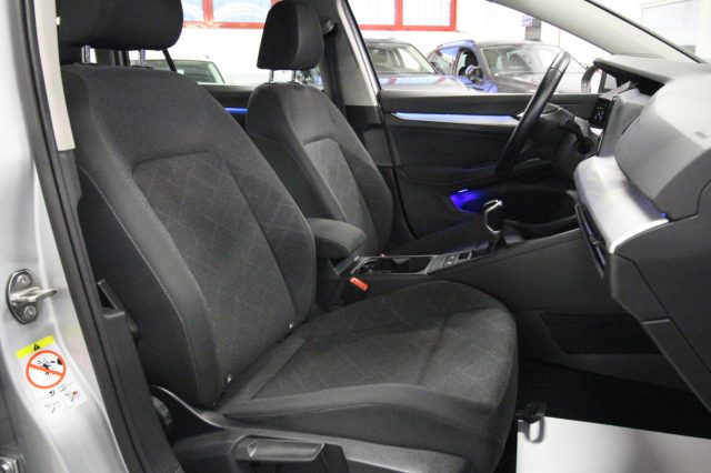 VOLKSWAGEN Golf Variant usata, con Volante in pelle