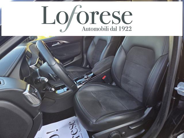 INFINITI Q30 usata, con Autoradio