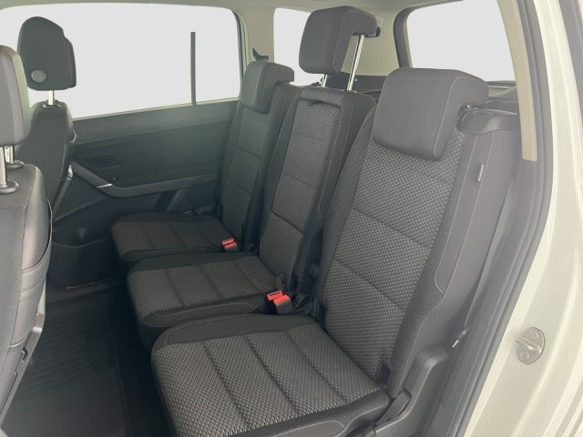 VOLKSWAGEN Touran usata 9