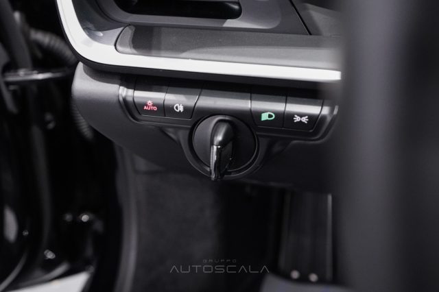 PORSCHE 911 usata, con Autoradio digitale