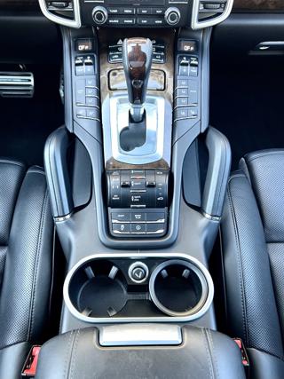 PORSCHE Cayenne usata, con Fendinebbia