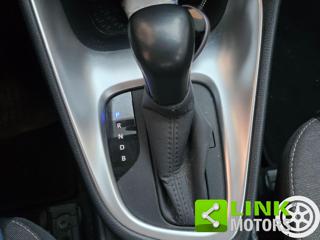 TOYOTA Yaris usata, con Volante multifunzione