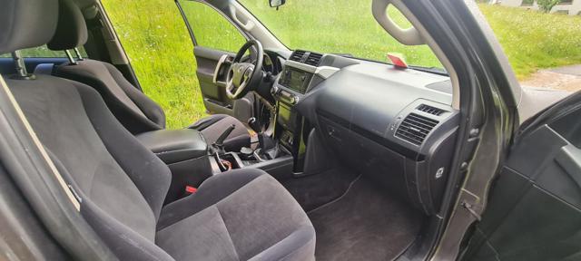TOYOTA Land Cruiser usata, con Controllo trazione