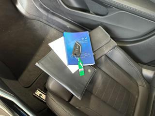 BMW i4 usata, con USB