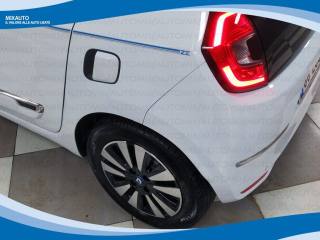 RENAULT Twingo usata, con Park Distance Control