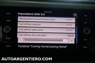 VOLKSWAGEN Taigo usata, con Luci diurne LED