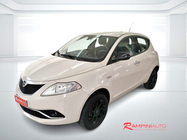 LANCIA Ypsilon usata, con ABS