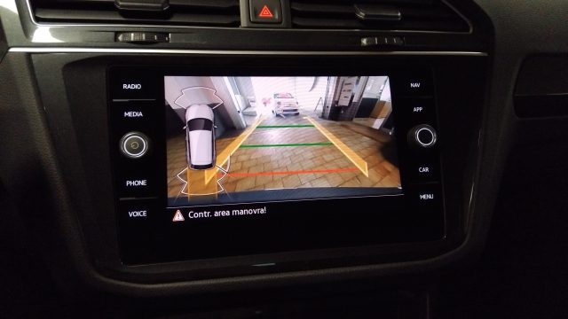 VOLKSWAGEN Tiguan usata, con Autoradio digitale