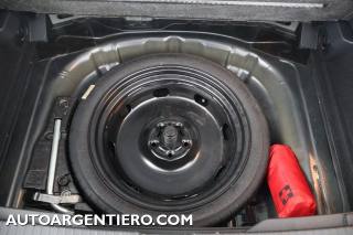 VOLKSWAGEN T-Roc usata, con Sensori di parcheggio posteriori
