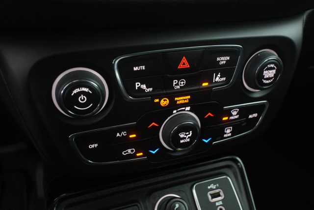 JEEP Compass usata 11