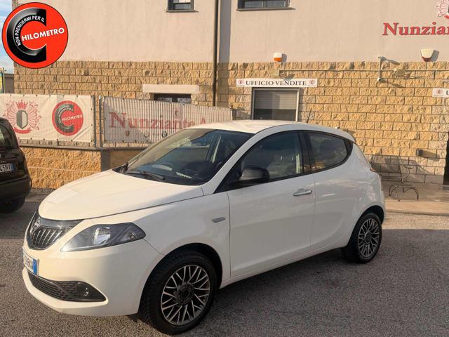 LANCIA Ypsilon usata, con Airbag