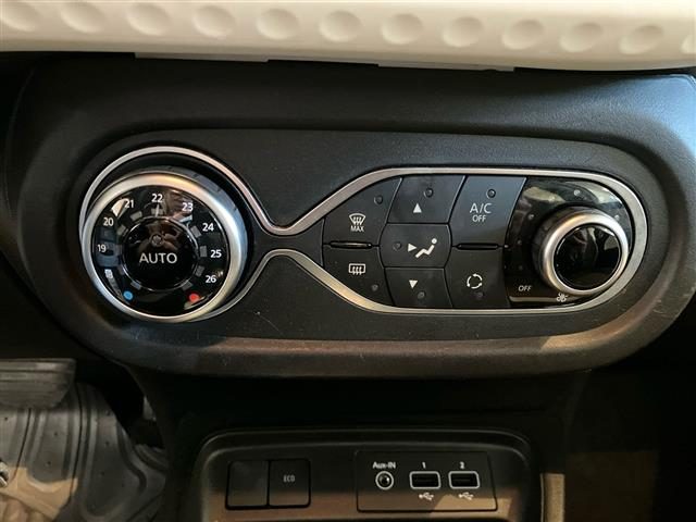 RENAULT Twingo usata, con Fari LED