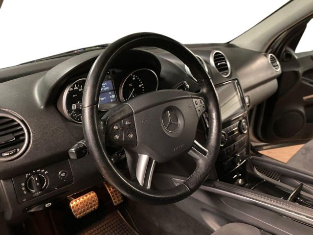 MERCEDES-BENZ ML 320 usata, con Chiusura centralizzata