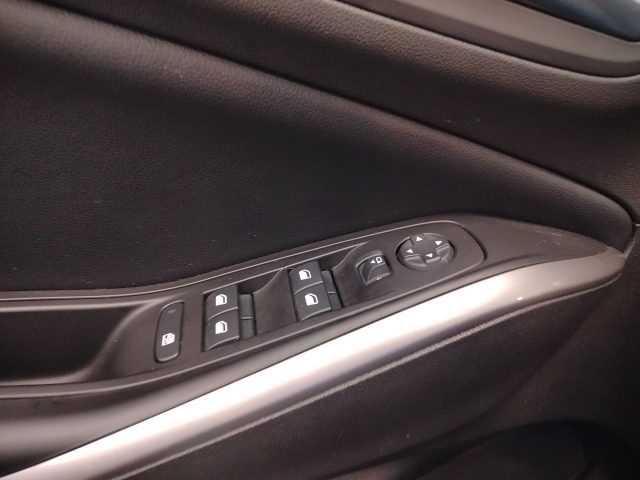 OPEL Grandland usata 24