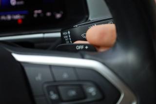 VOLKSWAGEN T-Roc usata, con Specchietti laterali elettrici