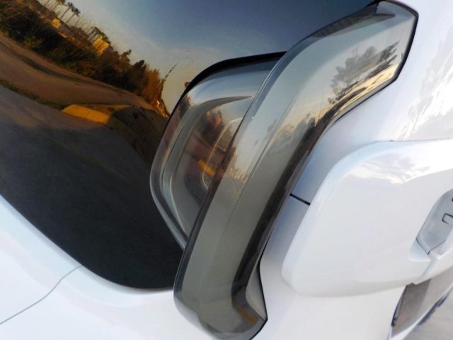 XEV Yoyo usata, con Specchietti laterali elettrici