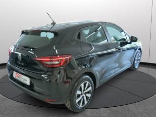 RENAULT Clio usata, con Specchietti laterali elettrici