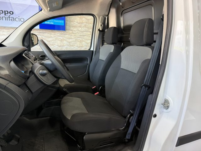RENAULT Kangoo usata, con Volante in pelle