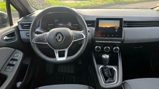RENAULT Clio usata, con Park Distance Control