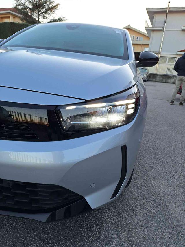 OPEL Corsa usata, con ESP