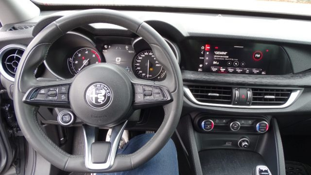 ALFA ROMEO Stelvio usata, con Sistema di navigazione