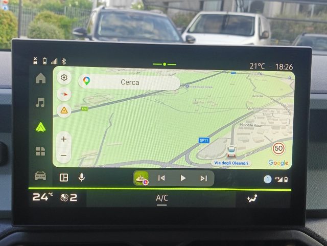 DACIA Duster usata, con Touch screen