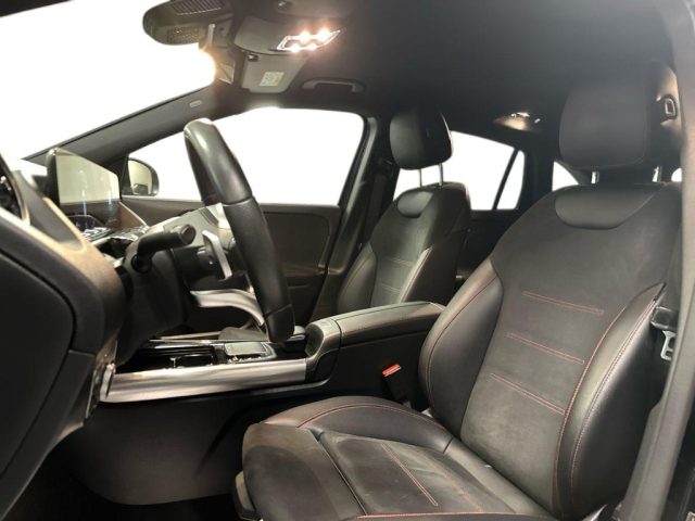 MERCEDES-BENZ GLA 200 usata, con Controllo automatico clima