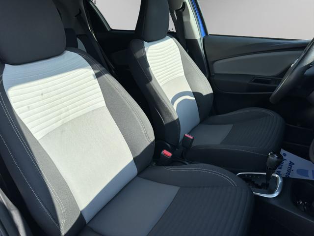 TOYOTA Yaris usata, con Park Distance Control