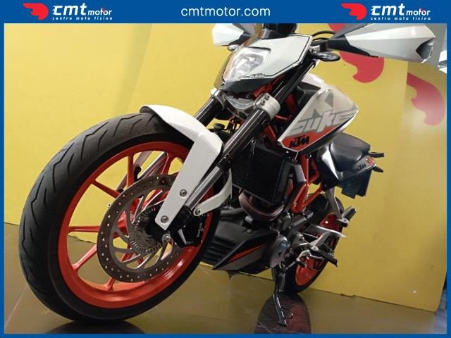 KTM 390 Duke usata 10