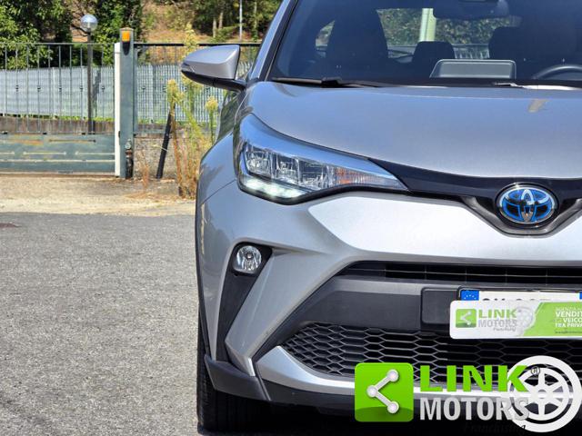 TOYOTA C-HR usata, con Specchietti laterali elettrici