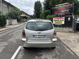 TOYOTA Corolla Verso usata, con Autoradio