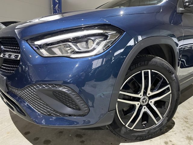 MERCEDES-BENZ GLA 200 usata, con Airbag Passeggero