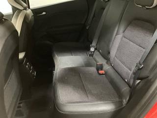 RENAULT Captur usata, con Volante in pelle