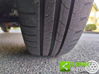 TOYOTA Yaris usata, con Controllo automatico clima