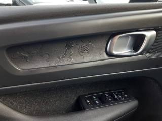 VOLVO XC40 usata, con Volante in pelle