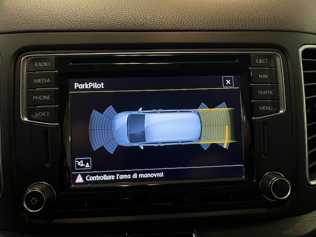 VOLKSWAGEN Sharan usata, con Servosterzo