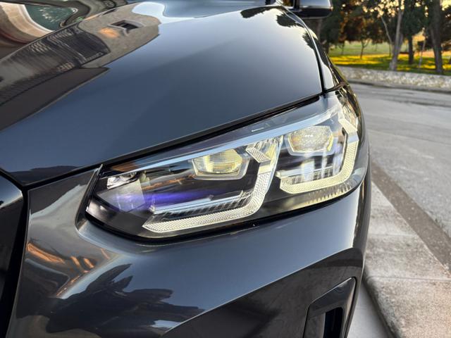 BMW X4 usata, con Sensori di parcheggio posteriori