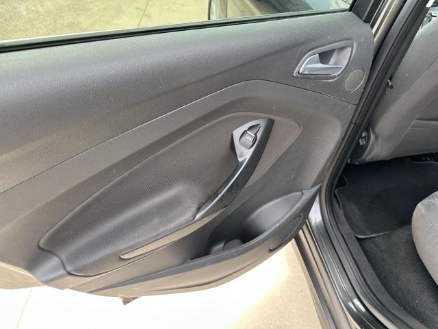 FORD C-Max usata, con Cronologia tagliandi