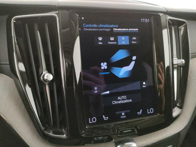 VOLVO XC60 usata, con Volante in pelle