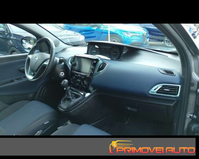 LANCIA Ypsilon usata, con Chiusura centralizzata