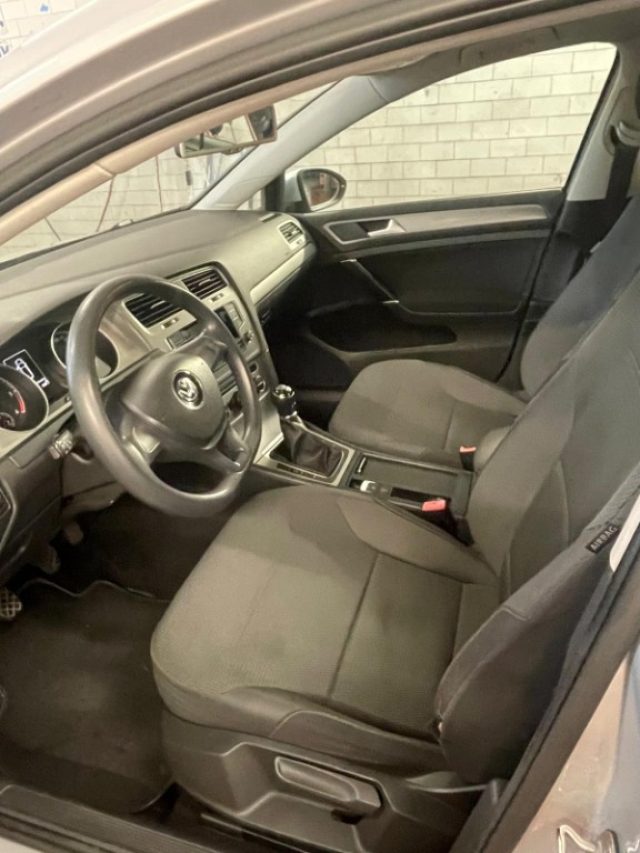 VOLKSWAGEN Golf Variant usata, con Chiusura centralizzata