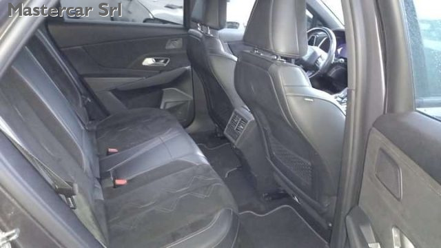 DS AUTOMOBILES DS 7 Crossback usata, con Sedile posteriore sdoppiato