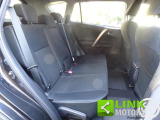 TOYOTA RAV 4 usata, con Leve al volante