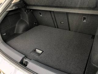 VOLKSWAGEN T-Roc usata, con Chiamata automatica per emergenze