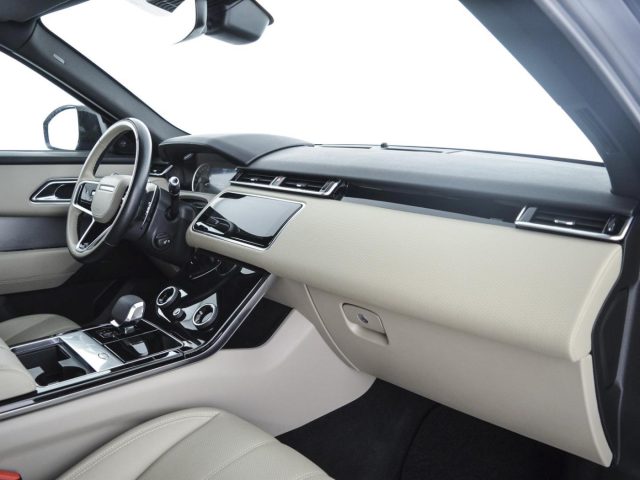 LAND ROVER Range Rover Velar usata 2