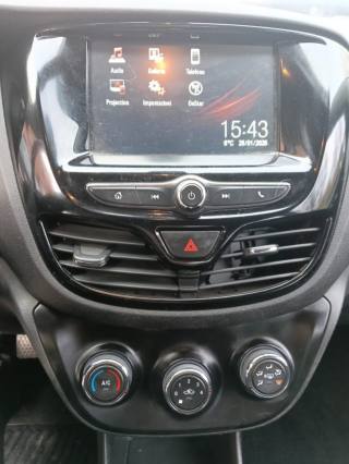 OPEL Karl usata, con Touch screen
